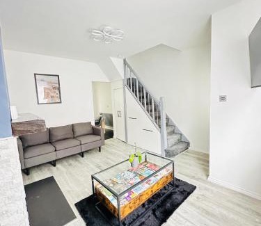 Belfast Casa | Cosy house with floating beds in Belfast