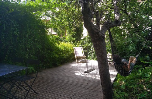 Saint-Etienne-de-Tinee Apartamento | Cosy little apartment sleeping 4 + garden