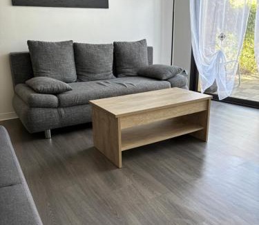 Villeneuve-les-Maguelone Apartamento | Cosy Lodge T2 avec jardin