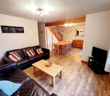Saint Breward Chalet De Esquí | Cosy lodge 82 Hengar Manor