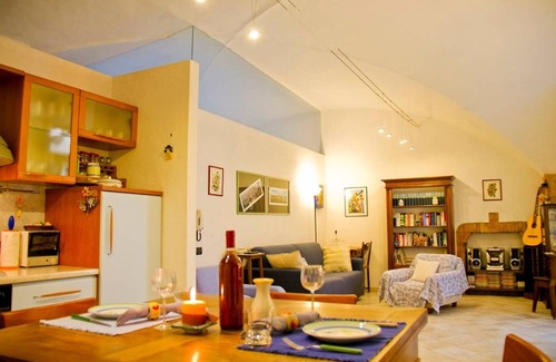 Bettona Apartamento | Acogedor piso medieval a 20 metros de la plaza