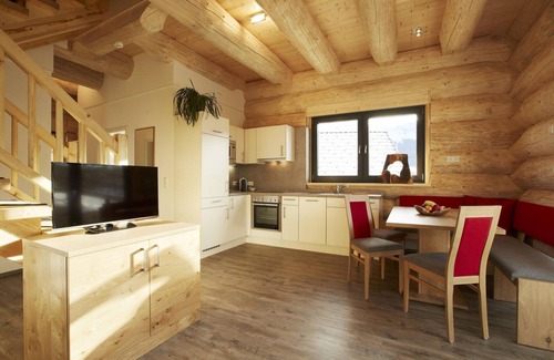 Ladis Chalet De Esquí | Acogedor, moderno chalet de madera canadiense