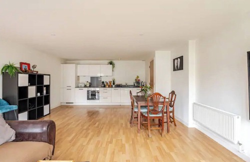 Forest Hill Apartamento | Cosy & Modern Flat in London - 2 Minutes from Train Station