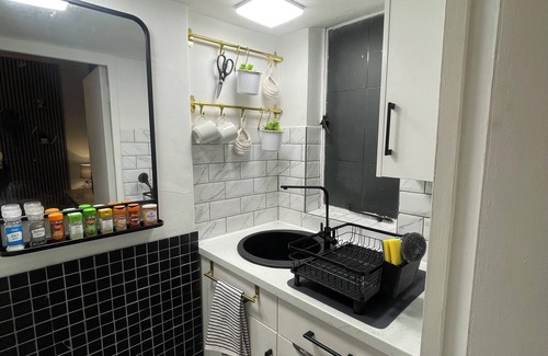 Bunhill Apartamento | Cosy & Modern Gem ~ 5* Central Location, Pool, Gym