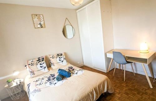 Pau Nord Apartamento | Cosy Myrtille Mûre - T5 - Grand appartement