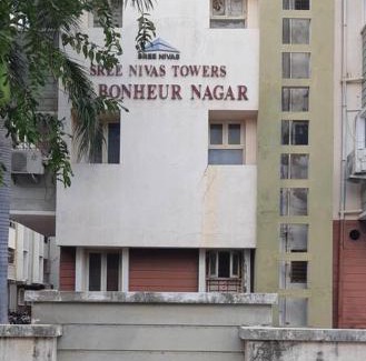 Kalapettai Apartamento | Cosy N Comfy Stay in main town