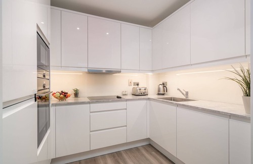 Whittington Apartamento | Cosy New Build 2Bed 2Bath Apartment in Colindale, North West London, Tube Zone 4