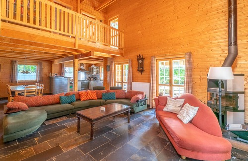Bomal-sur-Ourthe Chalet De Esquí | Cosy Norwegian-style chalet