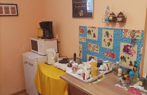Cluj-Napoca Apartamento | Cosy One Bedroom Appartment with Beautiful Garden