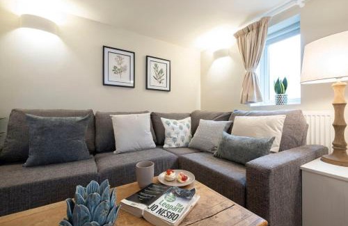 Montpellier Casa | Cosy & Peaceful Self Contained Home in Montpellier