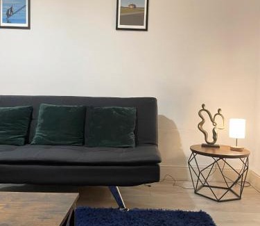 Prenton Apartamento | Cosy Prenton home near Tranmere Club and Liverpool
