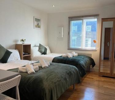 Euston Casa | Cosy Private Rooms near Euston Station, Central London