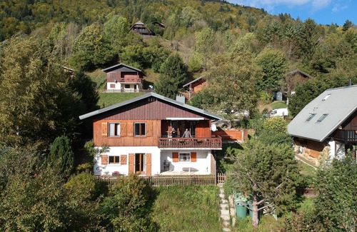 Aillon-le-Jerune Apartamento | Hermosa ubicación en el impresionante Parque Nacional Bauges, Alpes franceses. Caminata en bicicleta de esquí