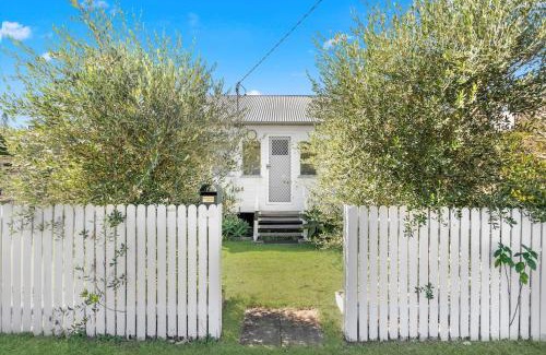 Urangan Casa | Cosy Queensland Charm - A Family, Friendly Cottage