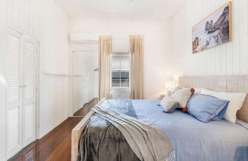 Urangan Casa | Cosy Queensland Charm - A Family, Friendly Cottage