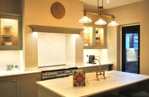Warrington Casa | Cosy Renovated House in Warrington