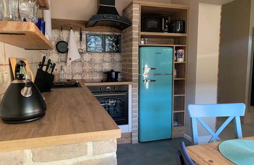 Swiebodzin Casa | Cosy, renovated old house, w/ fireplace,10 min from the lake side. Pet friendly.