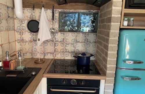 Swiebodzin Casa | Cosy, renovated old house, w/ fireplace,10 min from the lake side. Pet friendly.