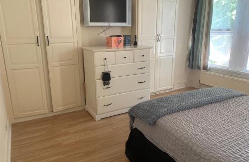 Walthamstow Cama Y Desayuno | cosy room by c