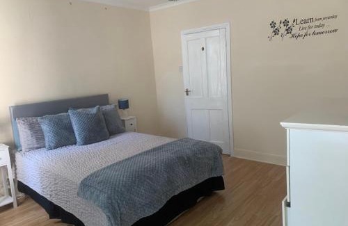 Walthamstow Cama Y Desayuno | cosy room by c