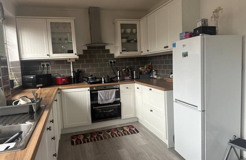 Colchester Casa | Cosy room in a beautiful country homeof historic Colchester, UK