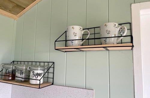 Malltraeth Otro | Cosy Shepherd Huts near Newborough Forest Anglesey