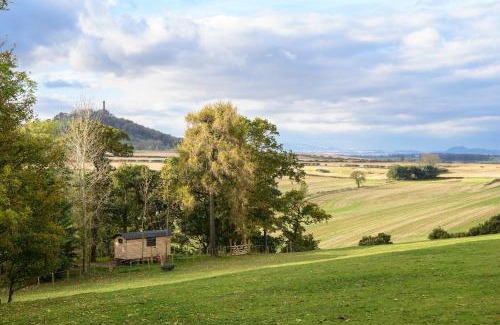 North Berwick Casa | Cosy Shepherds Hut Getaway in East Lothian