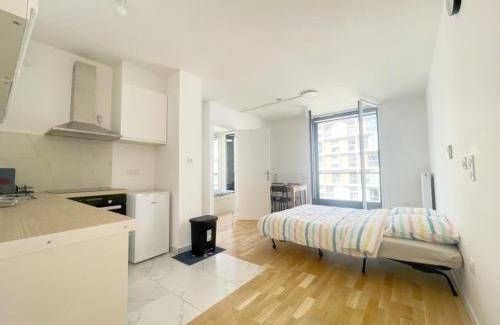 Asnieres-sur-Seine Apartamento | Cosy, simple, centrale, easy transport