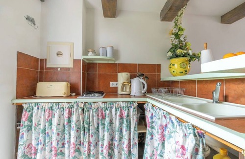 Lassay-sur-Croisne Apartamento | Cosy solognot cottage