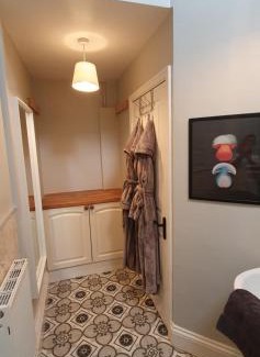 Dolgellau Apartamento | Cosy Spring Cottage at Pen Y Coed Hall