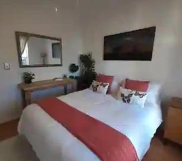 Gordons Bay Central Casa | Cosy Stay - Homestay with Linda & Garfield