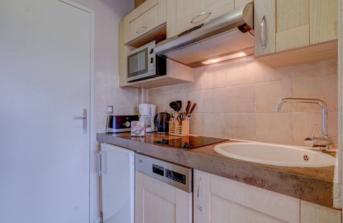 Callian Apartamento | Cosy studio | 2 piscines + vues imprenables