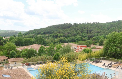 Callian Apartamento | Cosy studio | 2 piscines + vues imprenables