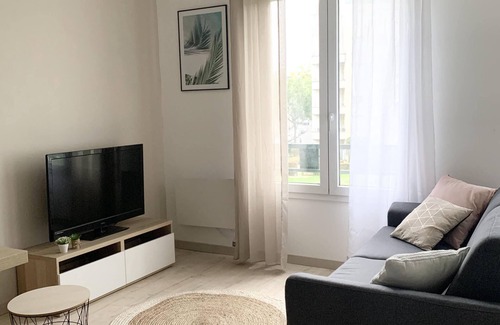 Cergy Apartamento | Cosy Studio 30m2 - At the foot of the station - Parking