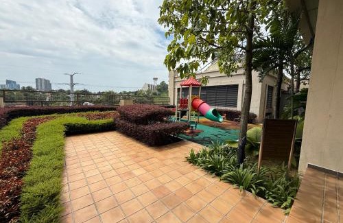 Sri Hartamas Apartamento | Cosy Studio Apartment at Hartamas