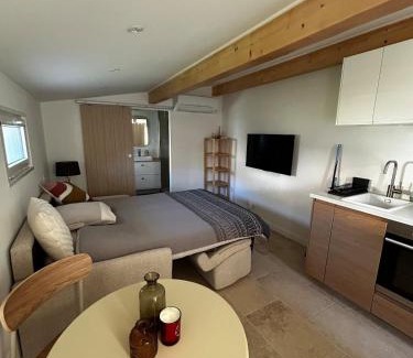 Frejus Chalet De Esquí | Cosy Studio Fréjus Centre Historique