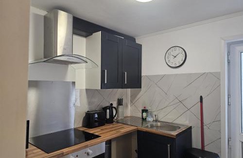 Bridgend Apartamento | Cosy Studio in Heart of Bridgend