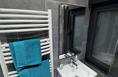 Villeneuve-le-Roi Apartamento | Cosy studio near the airport
