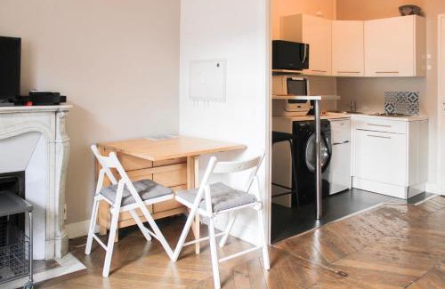 Petit-Ivry Apartamento | Cosy studio near Paris