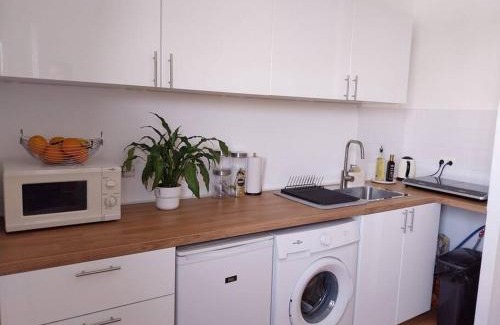 Saint-Jean-du-Desert Apartamento | Cosy Studio + parking gratuit