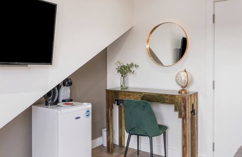Ealing Apartamento | Cosy Studio: Perfect for Two