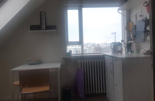 Vesturbær Apartamento | Cosy studio room by the sea
