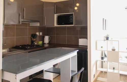 Montreuil Apartamento | Cosy studio with balcony in Montreuil