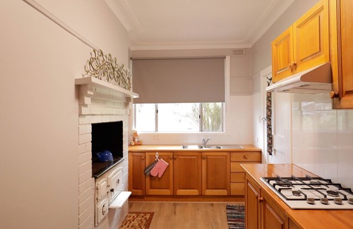 Tenterfield Casa | 3-Bed Cottage with Cosy Outdoor Fire Pit