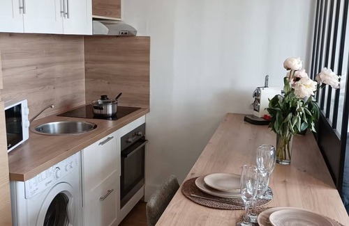 Beauvais Apartamento | Cosy T2 apartment Hyper Centre Place Jeanne Hachette NEAR AIRPORT AND SNCF STATION