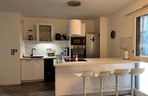 Chevilly-Larue Apartamento | Cosy T2 au porte dOrly Rungis au pied du metro ligne 14
