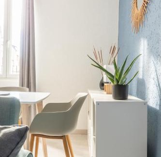 Montlucon Apartamento | Cosy T2 rénové, proche centre-ville-Fibre/Netflix