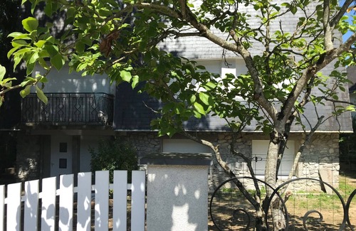 Avrille Apartamento | Cosy T3, large garden, 200 m from Parc St Nicolas, parking, Wifi THD, Angers