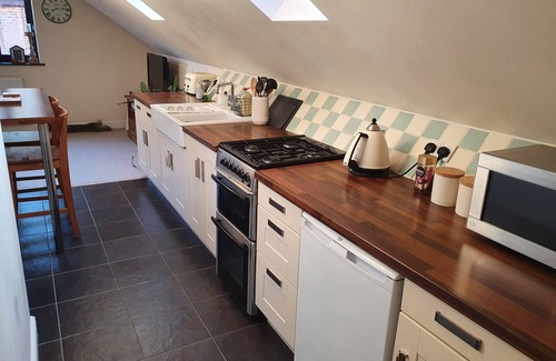 Giltbrook Apartamento | Cosy Village Apartment in Nottingham with parking