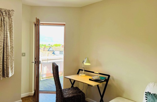 Norwich Apartamento | Cosy well appointed, pet friendly apartment situated in the Cathedral grounds